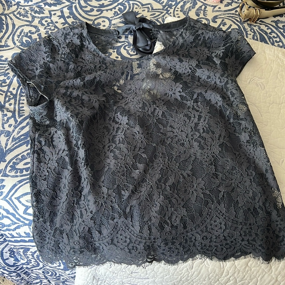 Abercrombie & Fitch blue lace top, tie back with removable lining/tank